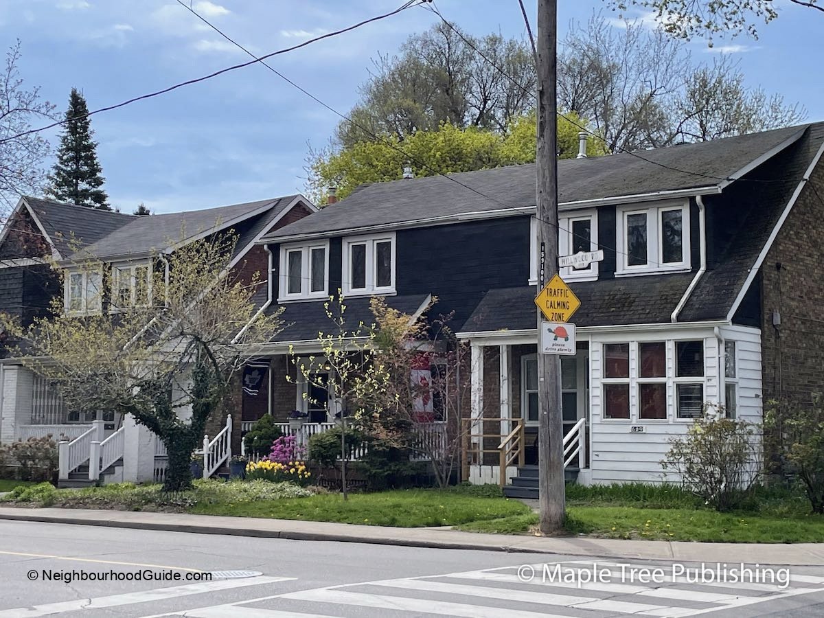 Davisville-Village_21 Davisville-Village_21
