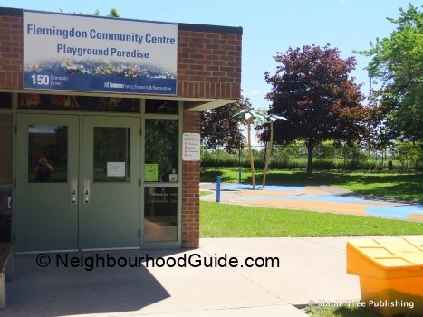 Toronto-Neighbourhood-Guide-Flemingdon-Park-Overview6