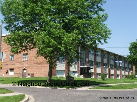 Toronto-Neighbourhood-Guide-Lawrence-Heights6 Toronto-Neighbourhood-Guide-Lawrence-Heights6