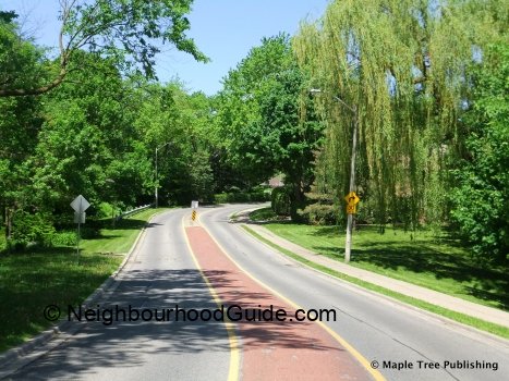 Toronto-Neighbourhood-Guide-Parkwoods-Overview2 Toronto-Neighbourhood-Guide-Parkwoods-Overview2