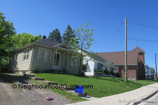 Toronto-Neighbourhood-Guide-Schomberg13 Toronto-Neighbourhood-Guide-Schomberg13