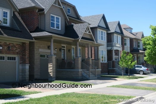 Toronto-Neighbourhood-Guide-Victoria-Manor11