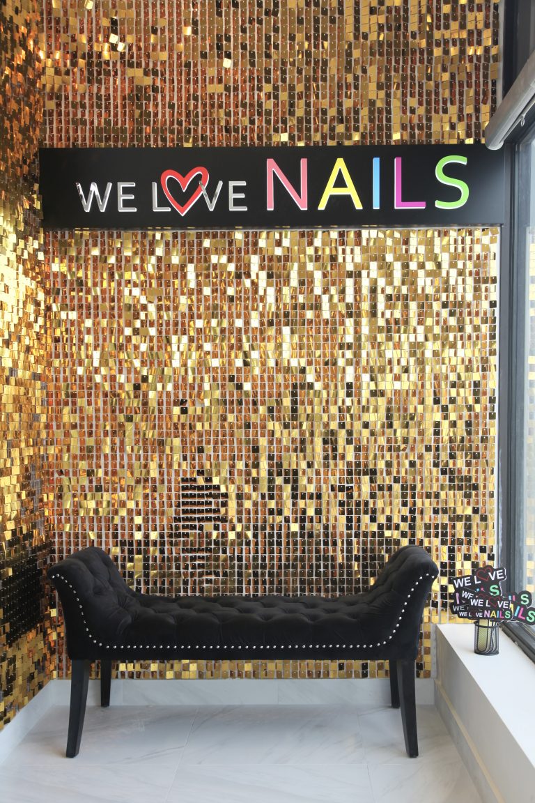 108FFBEA 27D6 4617 88D5 E95B8597E77D 768x1152